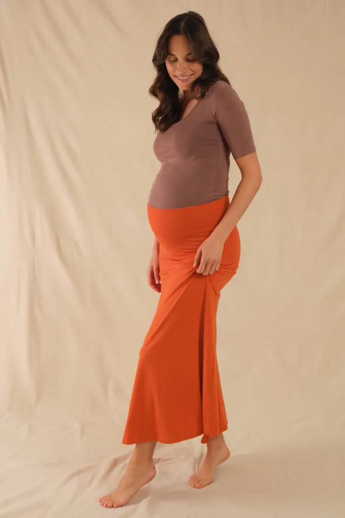 Above Elbow Scoop Maternity Top - Mousse