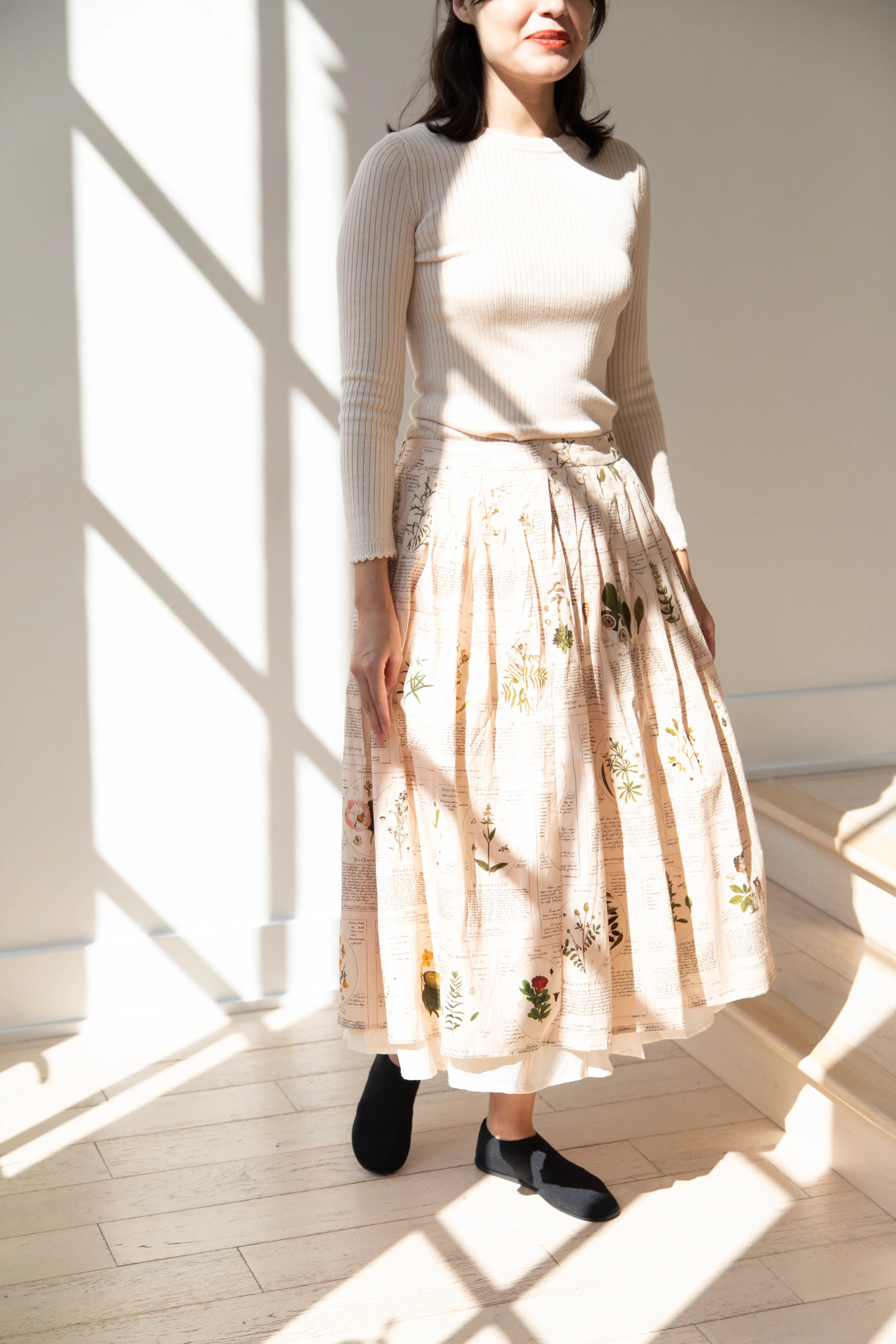 Aleksandr Manamïs | Plissé Skirt in Herbarium