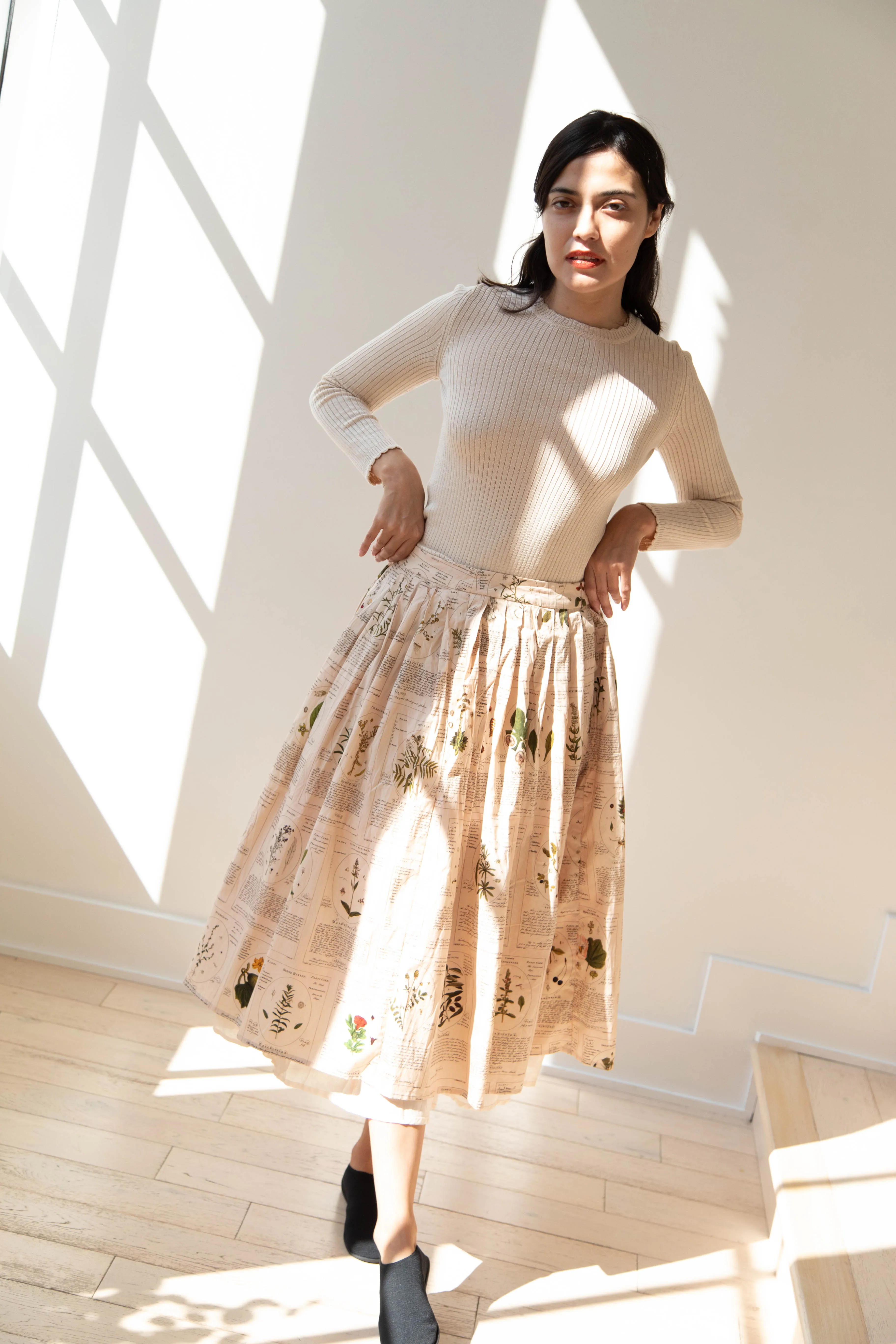 Aleksandr Manamïs | Plissé Skirt in Herbarium