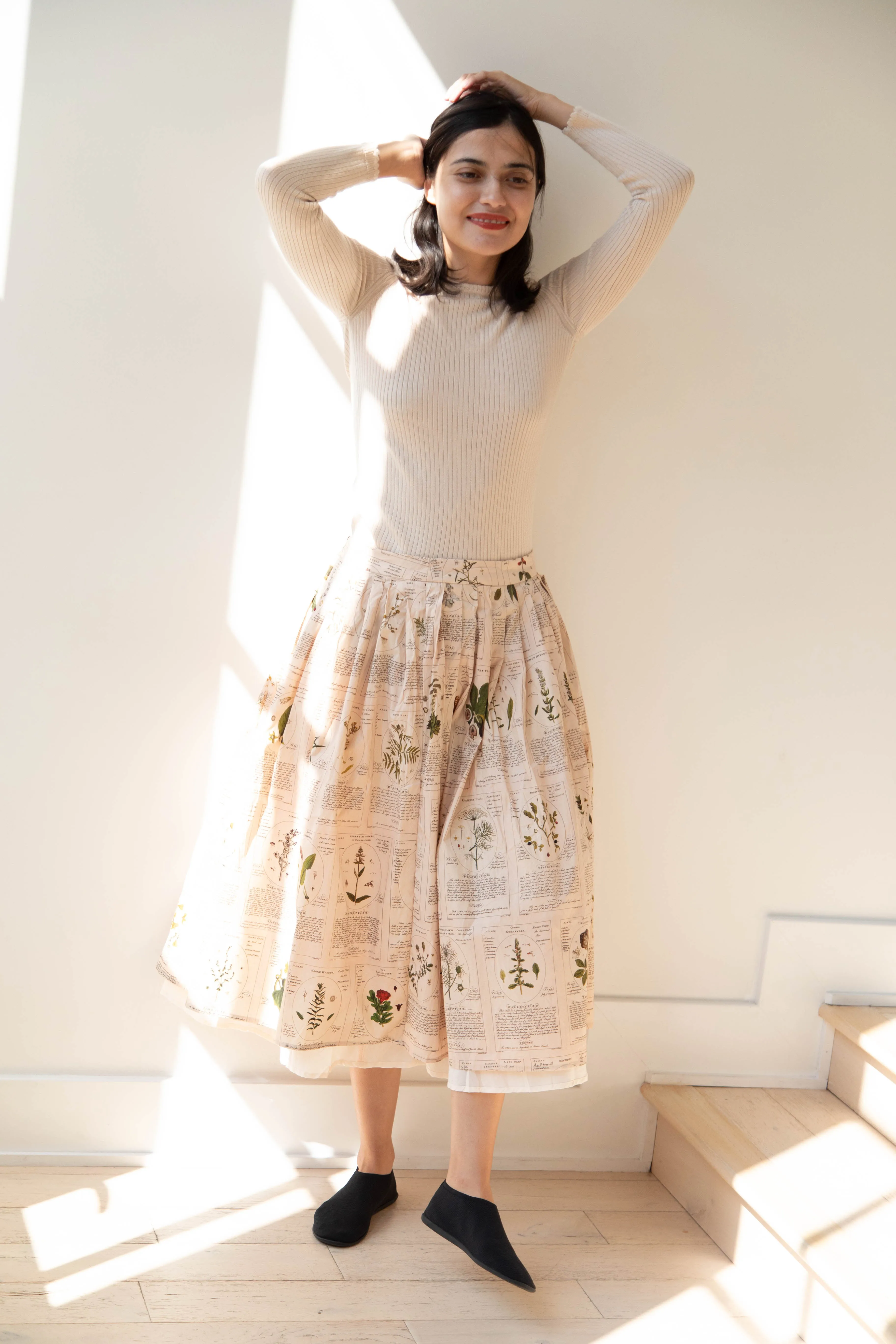 Aleksandr Manamïs | Plissé Skirt in Herbarium