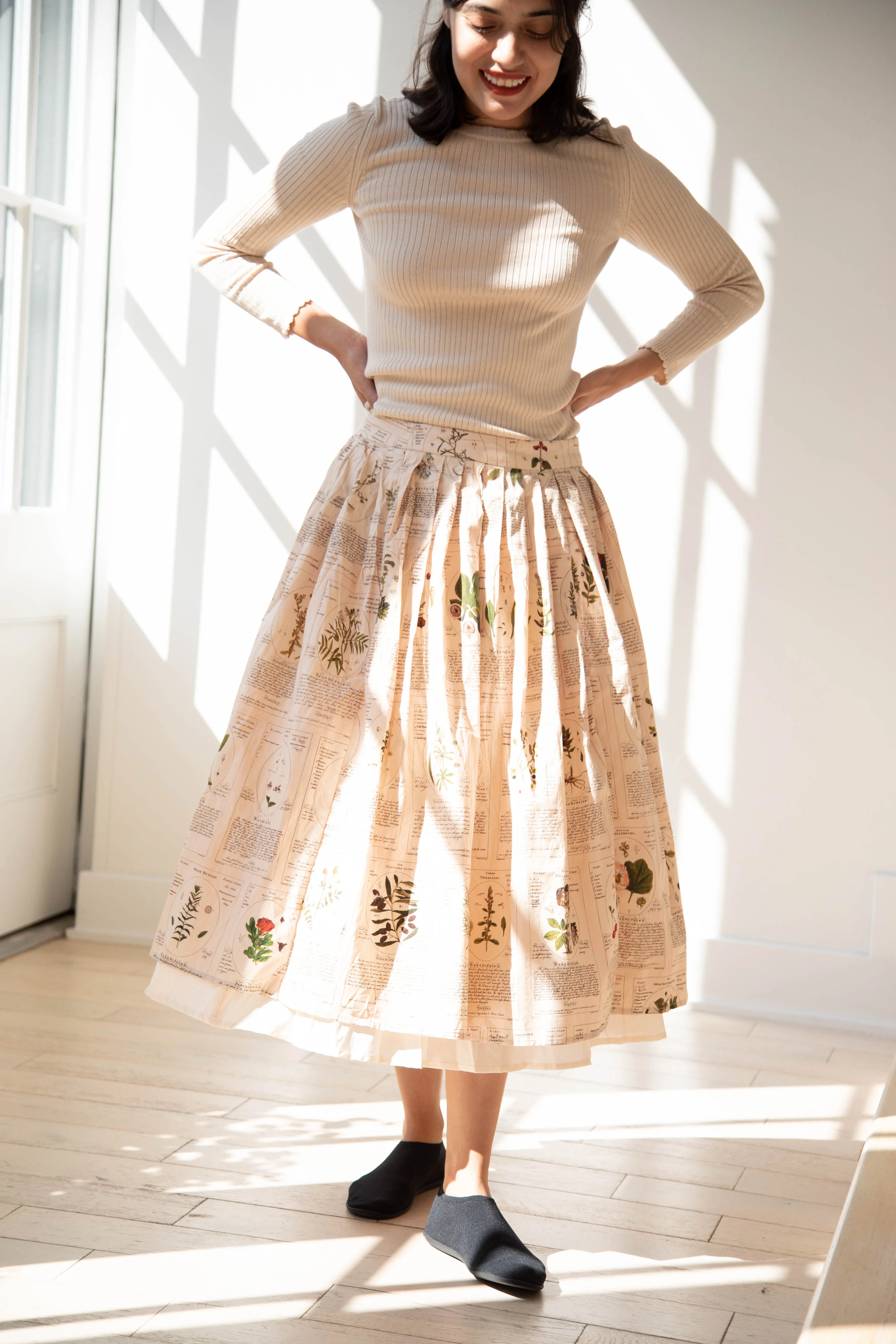 Aleksandr Manamïs | Plissé Skirt in Herbarium