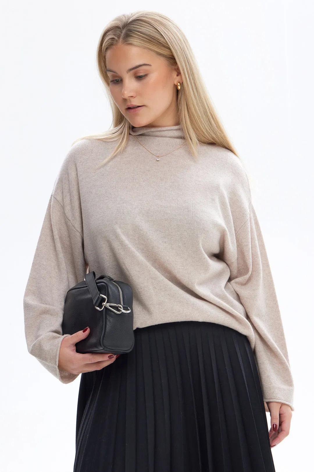 Piironki Helsinki Emma Cashmere Sweater Beige