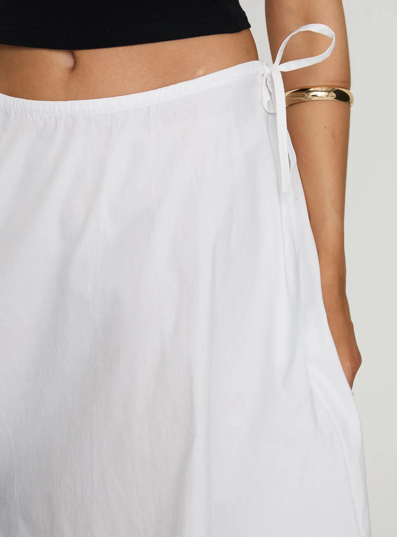 Taka Midi Skirt White