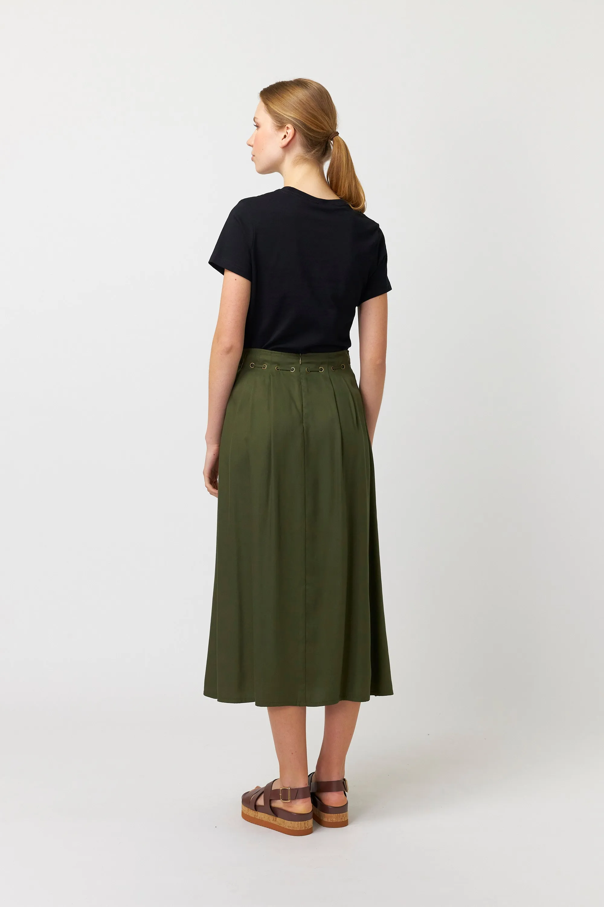 Utility skirt